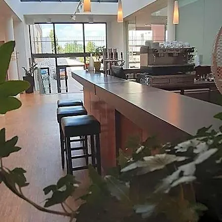 Stadthotel ホテル