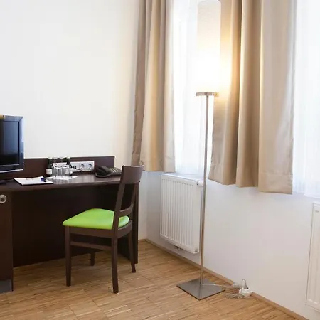 Stadthotel